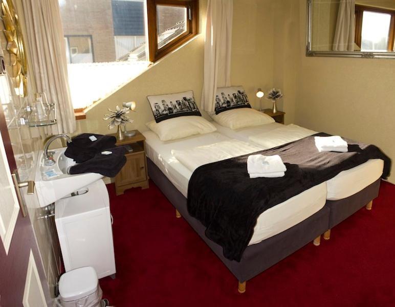 Guesthouse De Zonnestraal De Koog  Kamer foto
