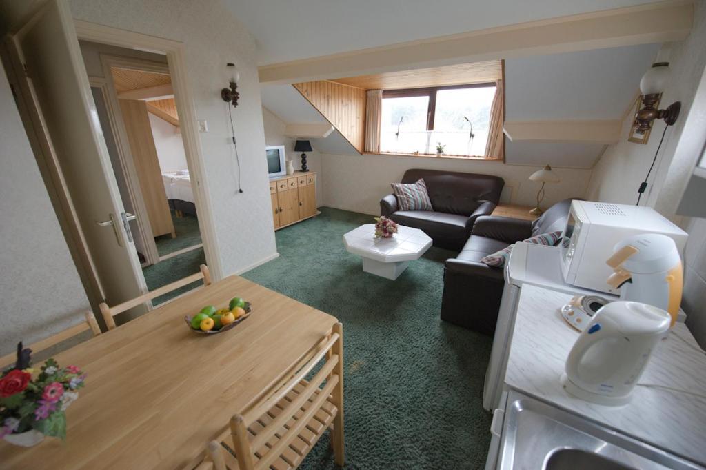 Guesthouse De Zonnestraal De Koog  Kamer foto